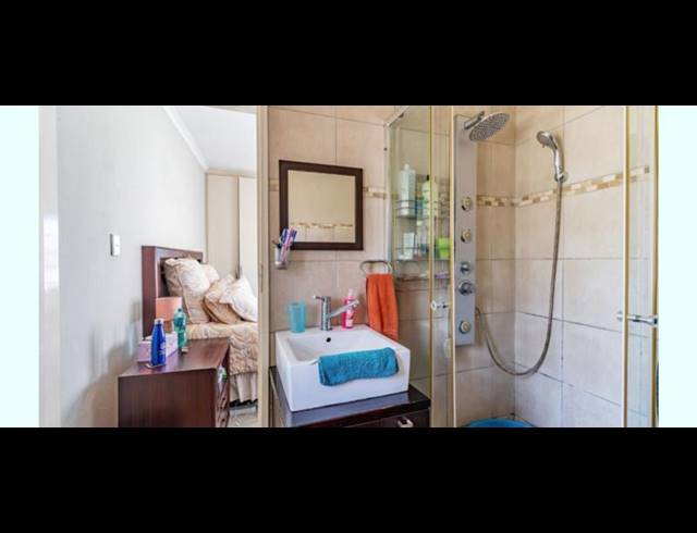3 BEDROOM HOUSE FOR SALE IN KEMPTON PARK EXT 02